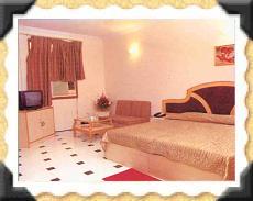 Hotel Singh Continental Delhi, Book Hotel Singh Continental, Budget Hotel in Delhi, Cheap Hotel of Delhi, Cheap Delhi Hotel, Cheap Hotel at Delhi, Delhi Cheap Hotel, Karol Bagh Cheap Hotel Delhi 